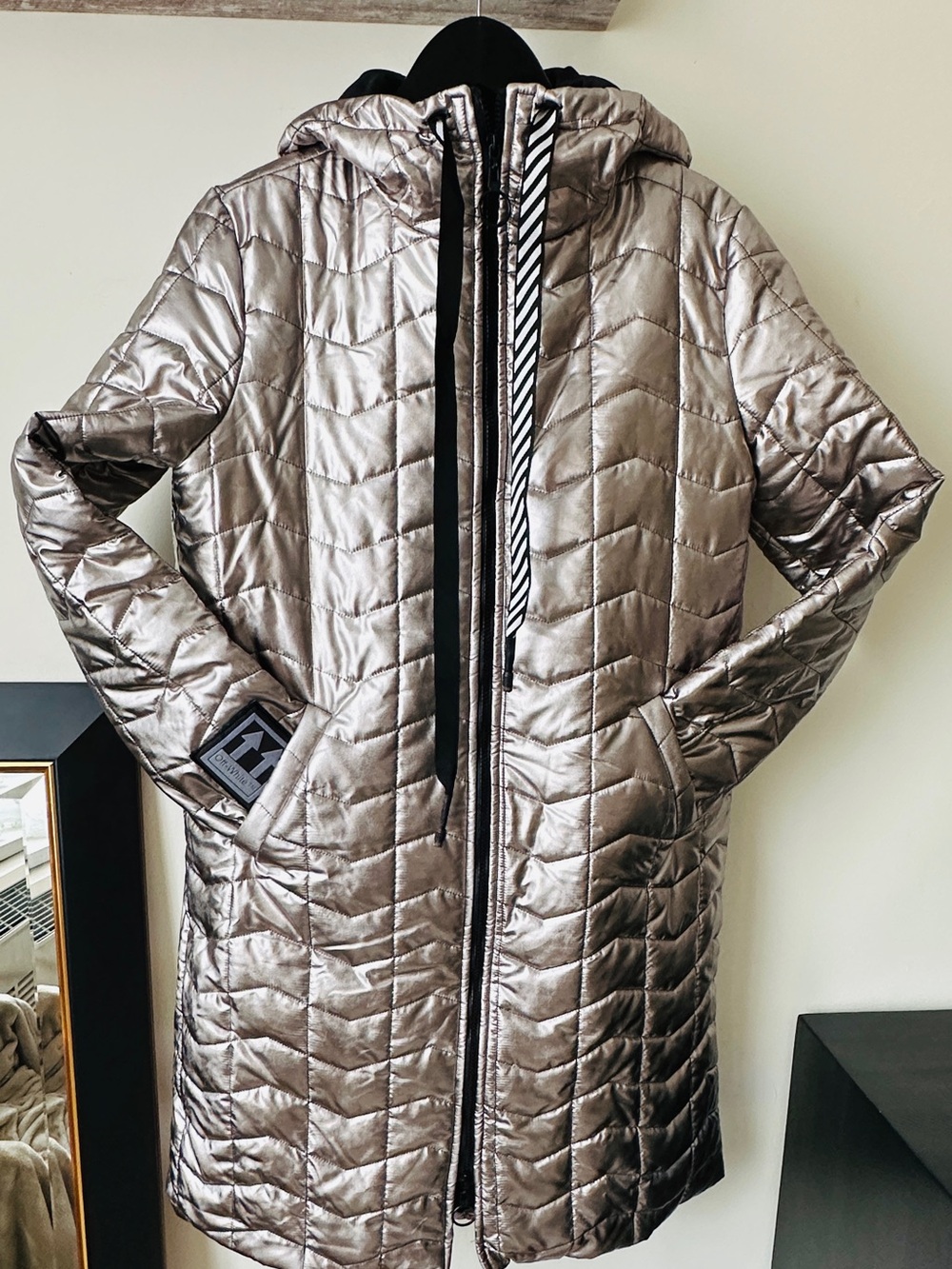 Metallic Quilted Hooded Women's Coat - Silver